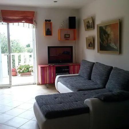 Dalmacija Apartment *